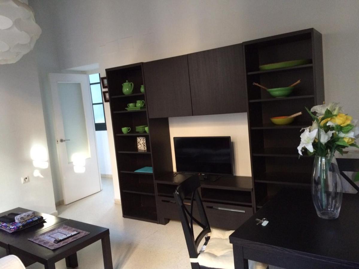 Apartamento muy bien situado en el centro de Cádiz y al lado de la playa Exterior foto