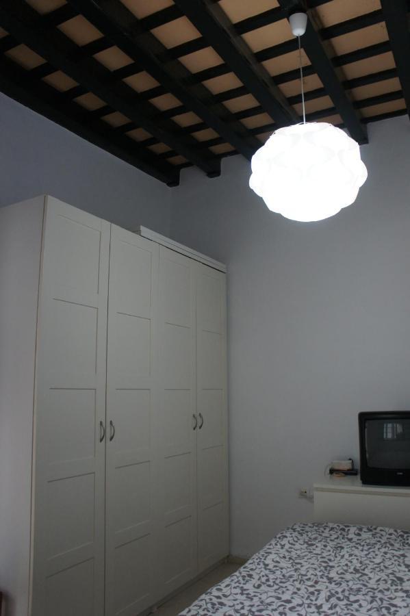 Apartamento muy bien situado en el centro de Cádiz y al lado de la playa Exterior foto