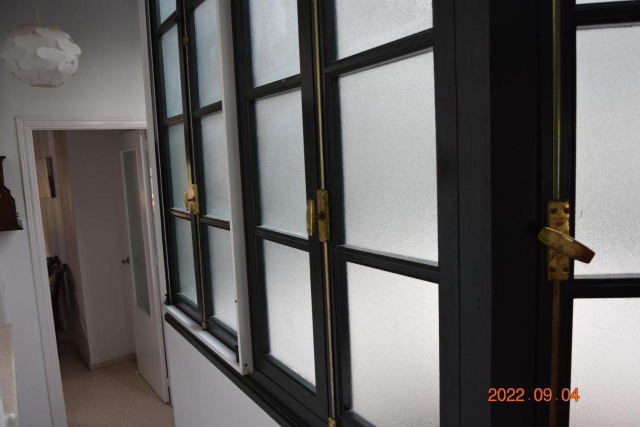 Apartamento muy bien situado en el centro de Cádiz y al lado de la playa Exterior foto