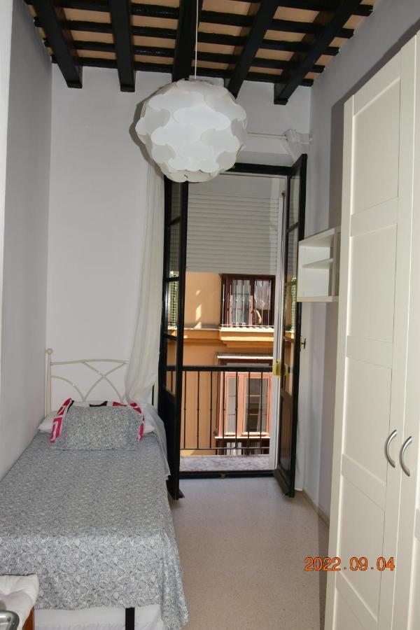 Apartamento muy bien situado en el centro de Cádiz y al lado de la playa Exterior foto